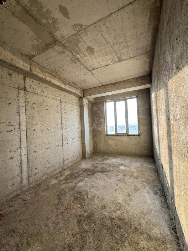 Satılır 3 otaqlı mənzil 156 m²