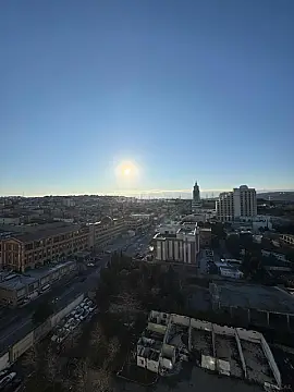 Satılır 3 otaqlı mənzil 156 m²