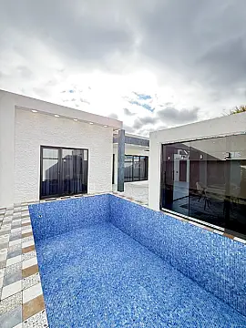 Satılır 4 otaqlı həyət evi 160 m²