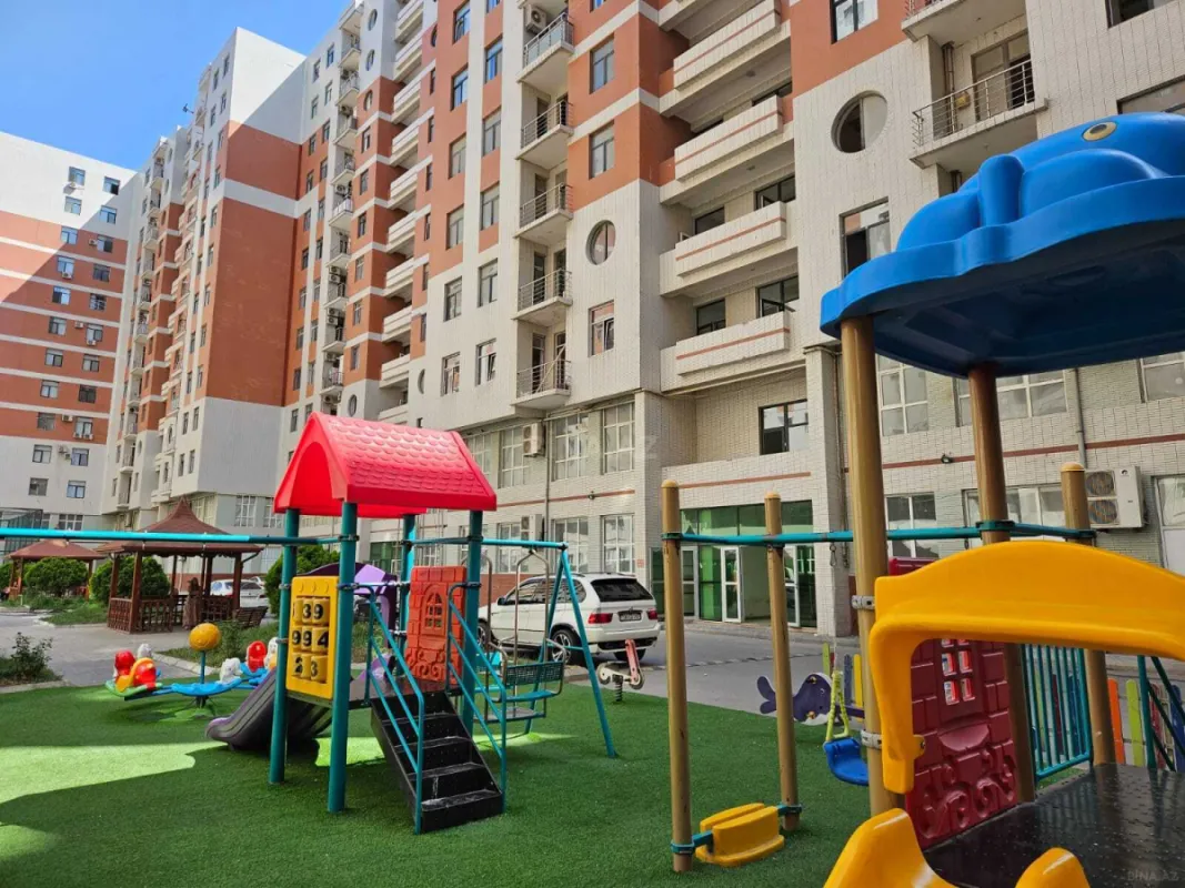 Satılır 2 otaqlı mənzil 55 m²