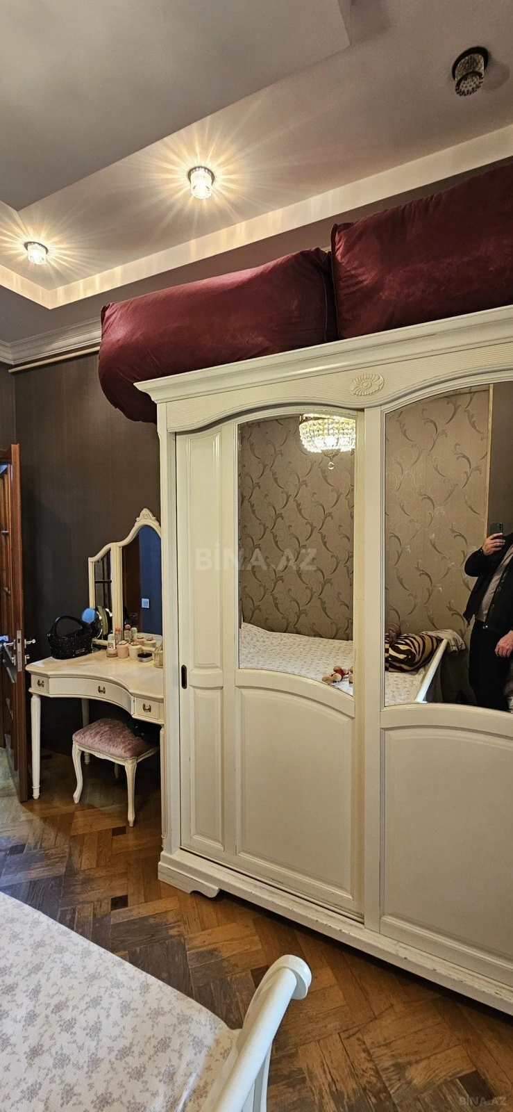 Satılır 2 otaqlı mənzil 55 m²