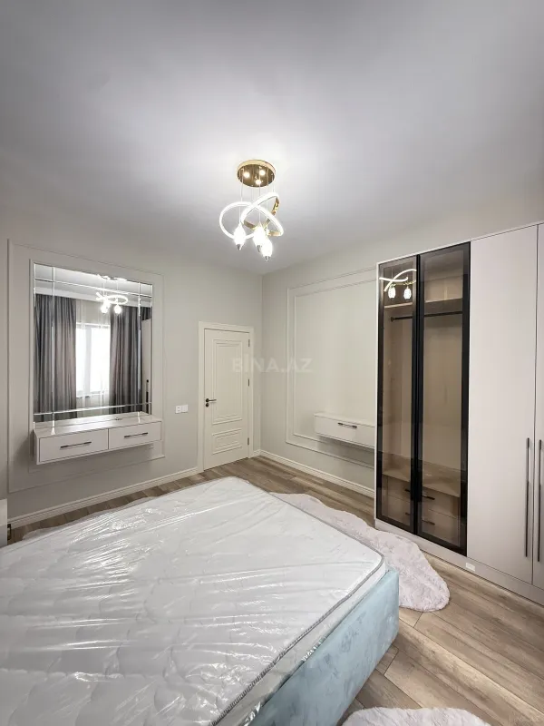 Satılır 4 otaqlı həyət evi 160 m²