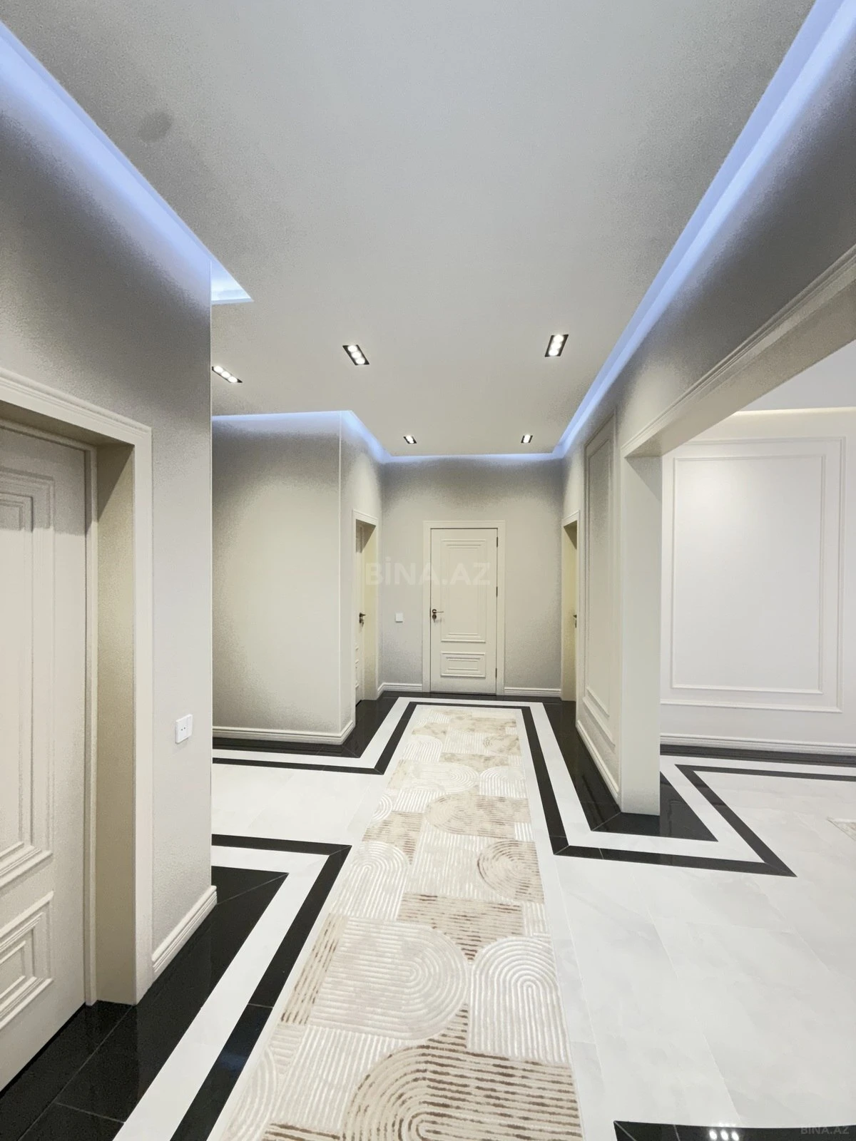 Satılır 4 otaqlı həyət evi 160 m²