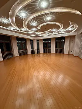 Satılır 5 otaqlı mənzil 316 m²