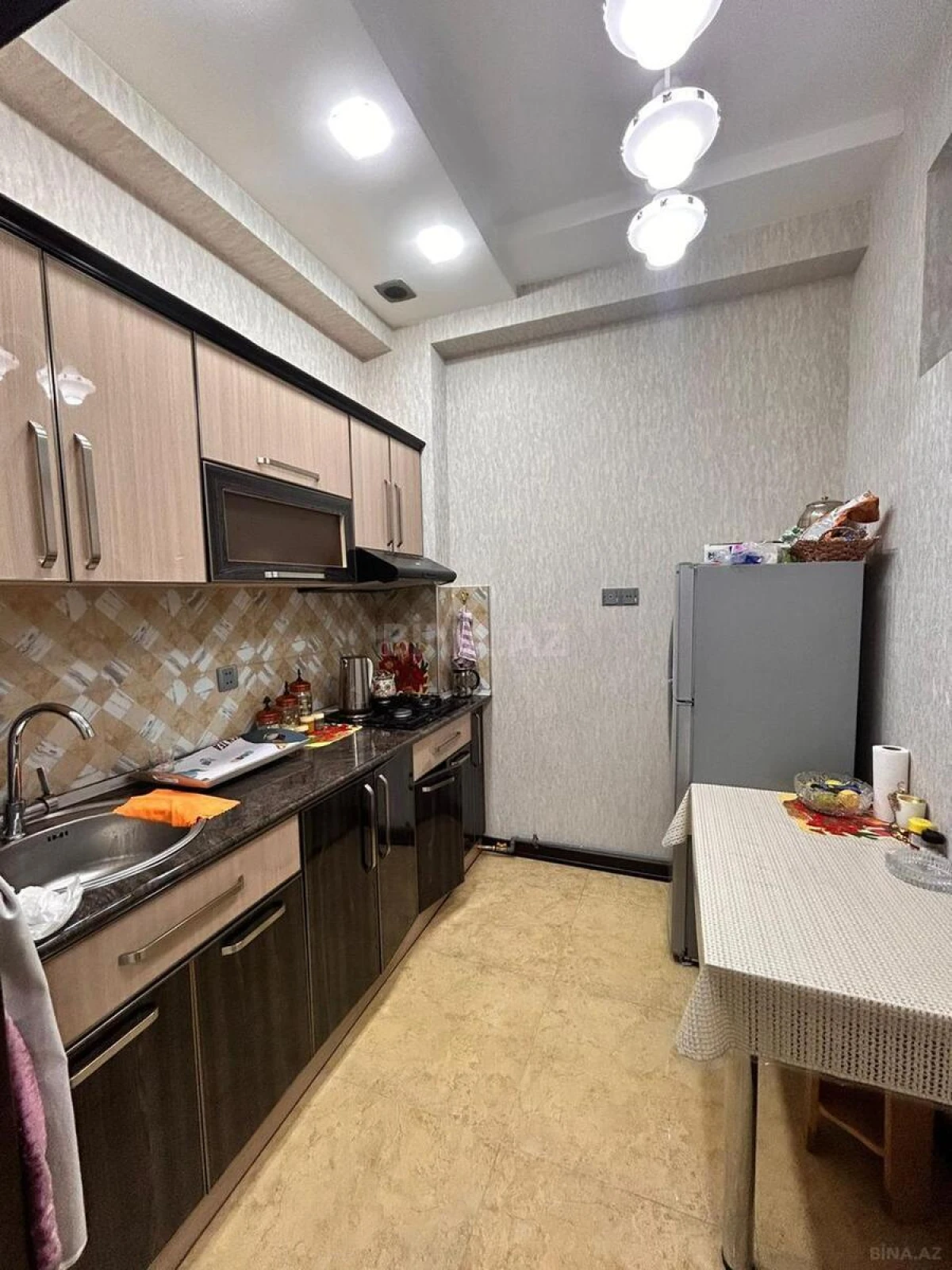 Satılır 2 otaqlı mənzil 55 m²