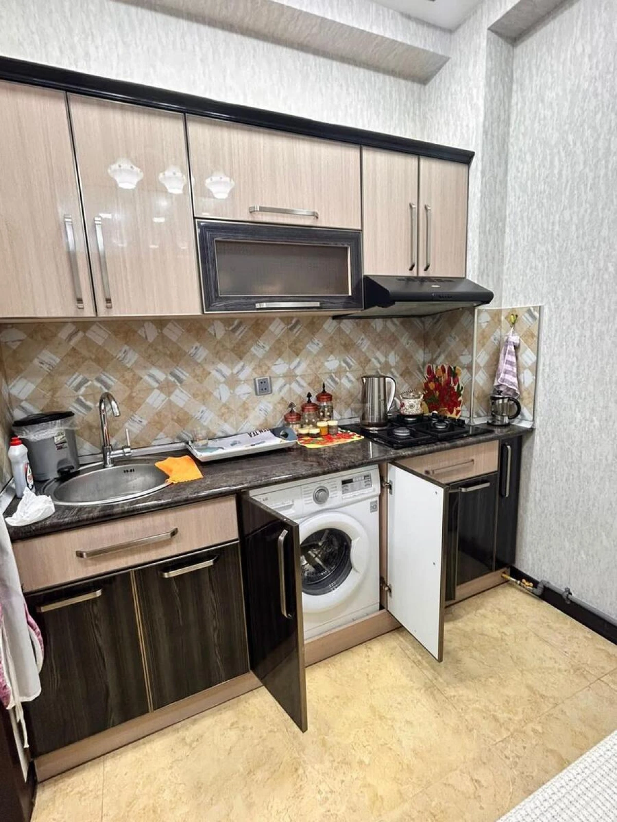 Satılır 2 otaqlı mənzil 55 m²