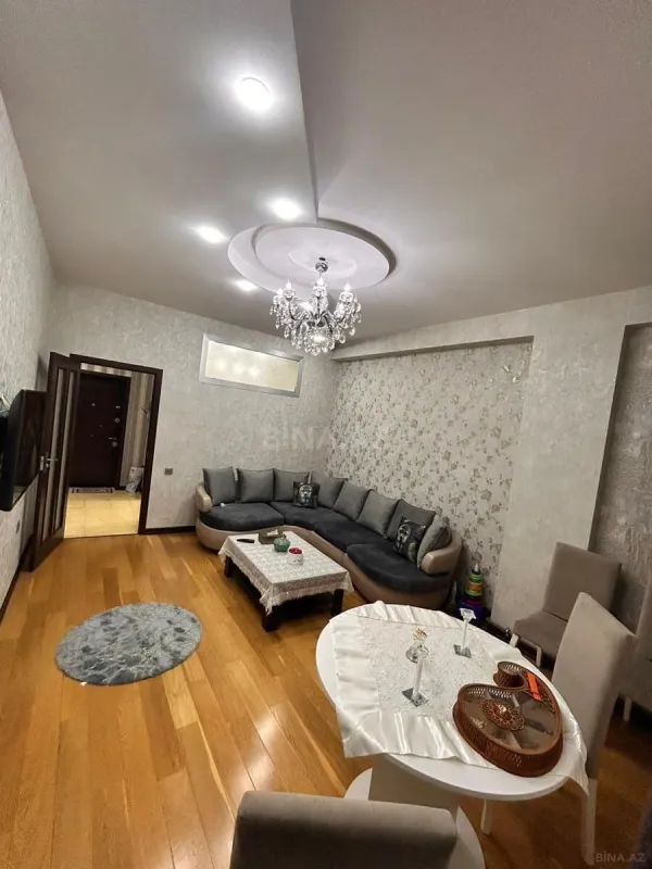 Satılır 2 otaqlı mənzil 55 m²