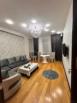 Satılır 2 otaqlı mənzil 55 m²