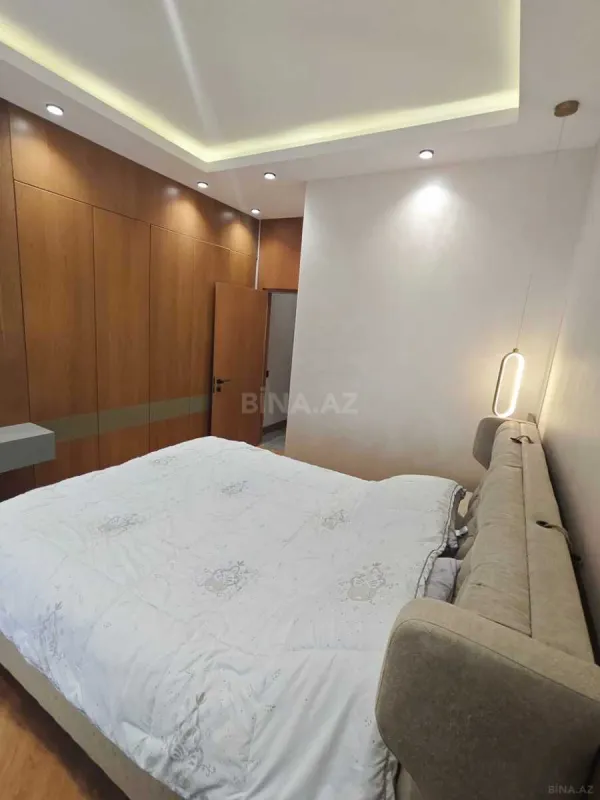 Kirayə verilir 2 otaqlı mənzil 90 m²