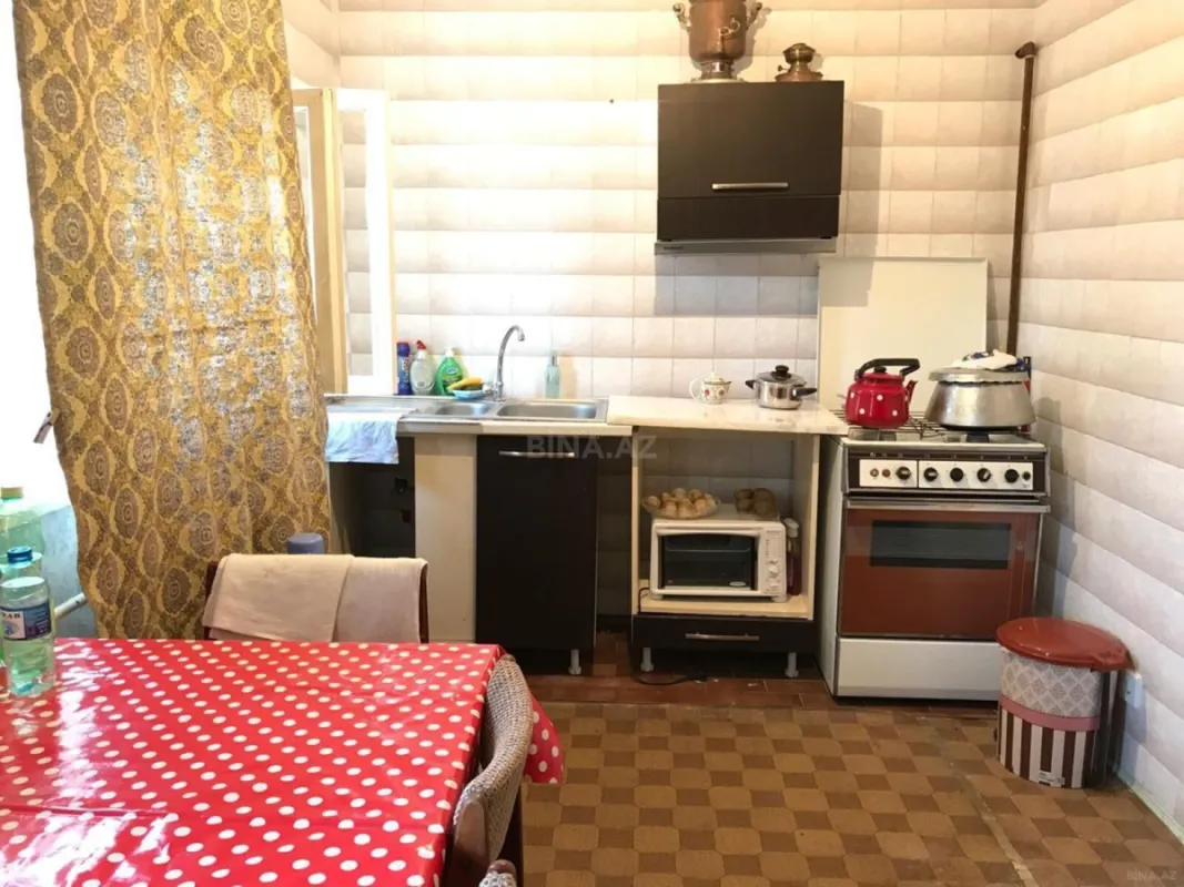 Satılır 5 otaqlı həyət evi 120 m²