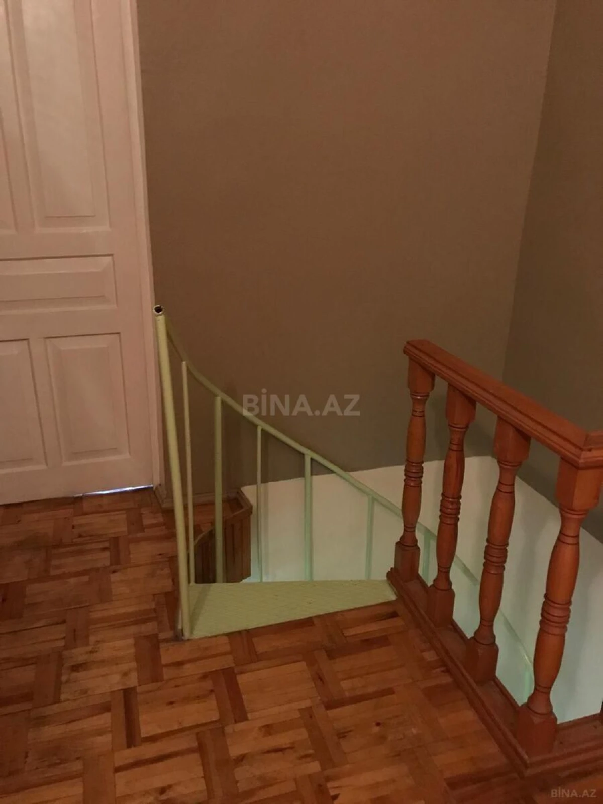 Satılır 5 otaqlı həyət evi 120 m²