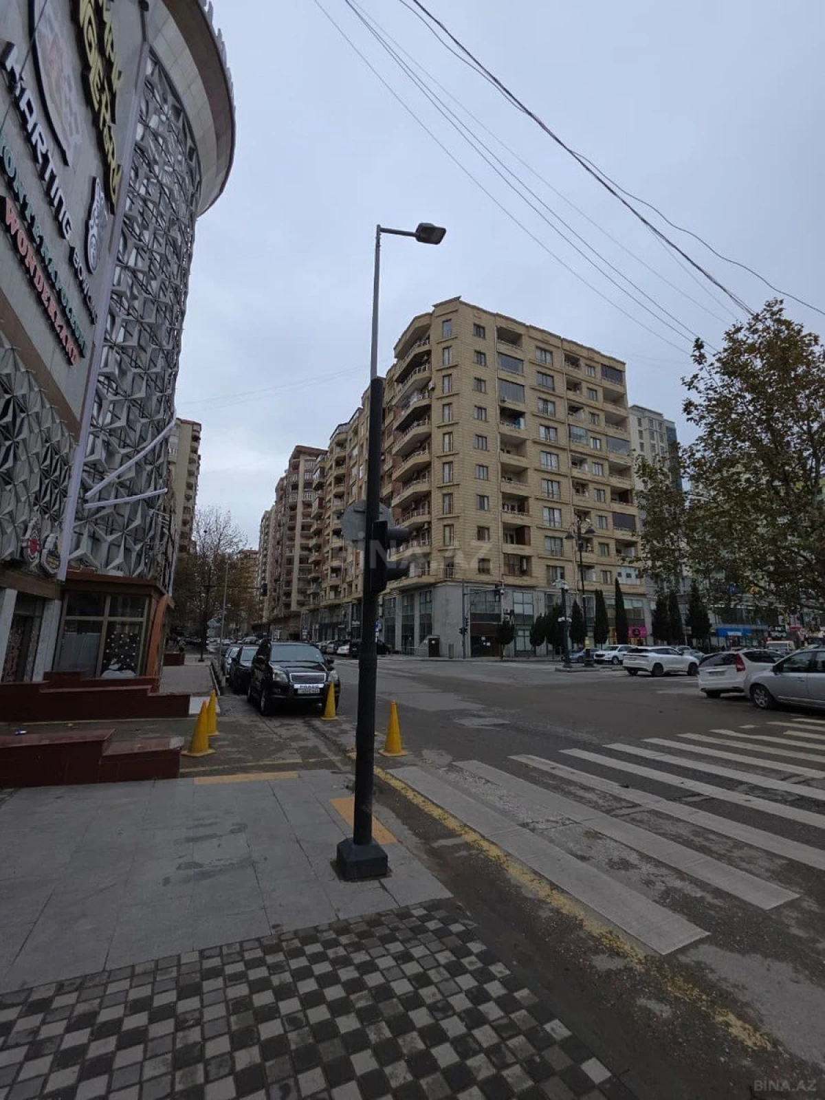 Satılır obyekt 115 m²