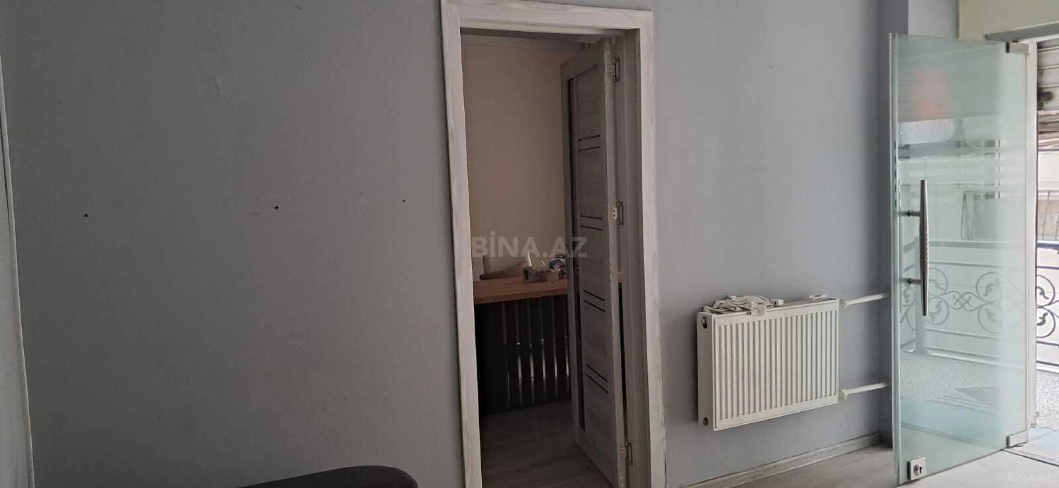 Kirayə verilir 3 otaqlı ofis 60 m²