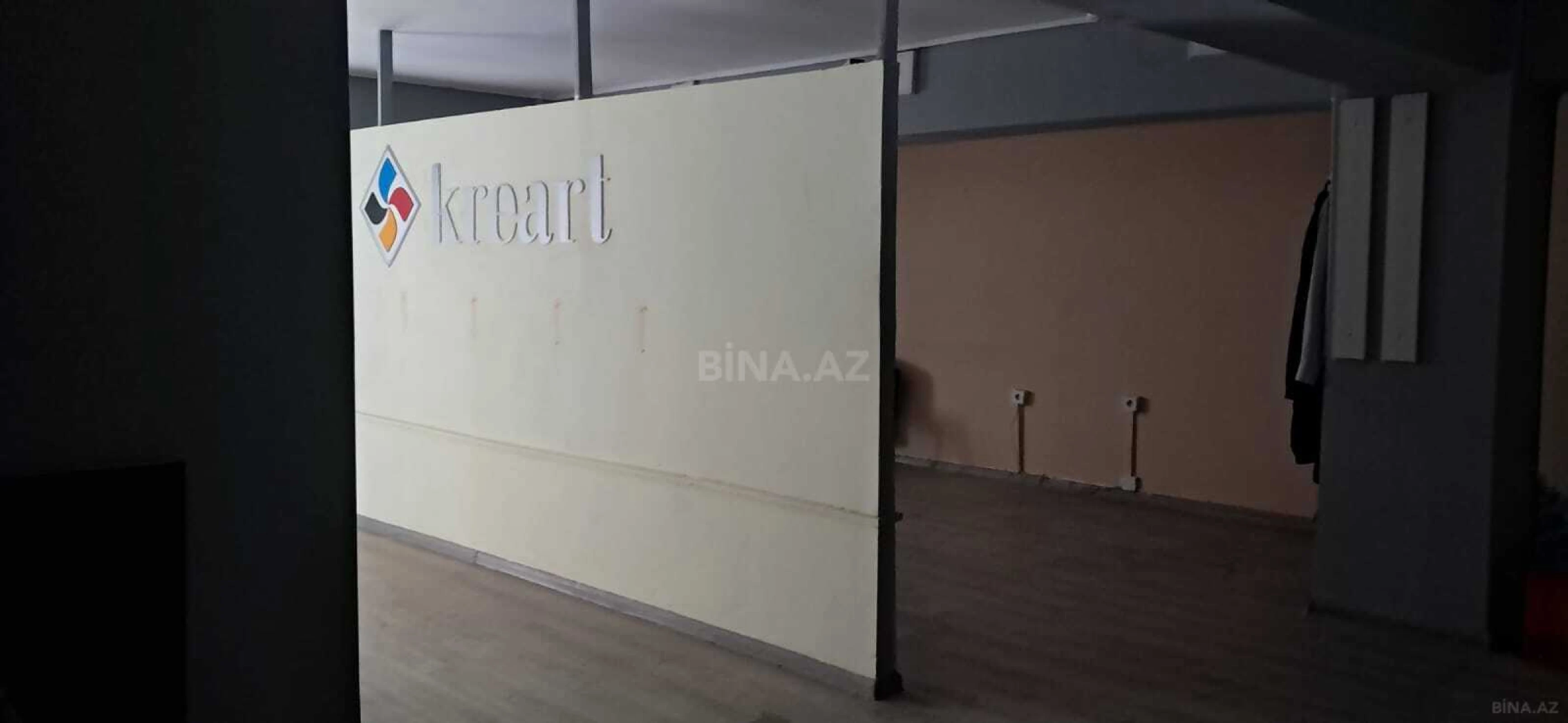 Kirayə verilir 3 otaqlı ofis 60 m²