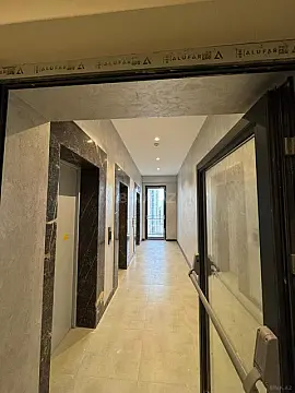 Satılır 4 otaqlı mənzil 175 m²