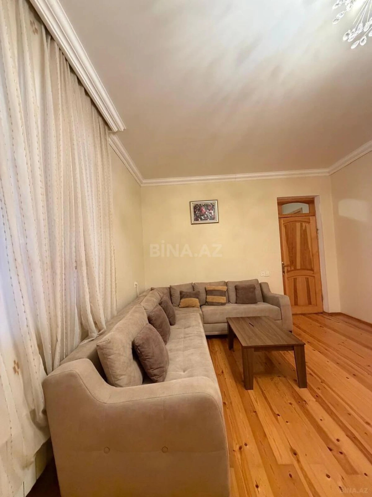 Satılır 5 otaqlı həyət evi 120 m²