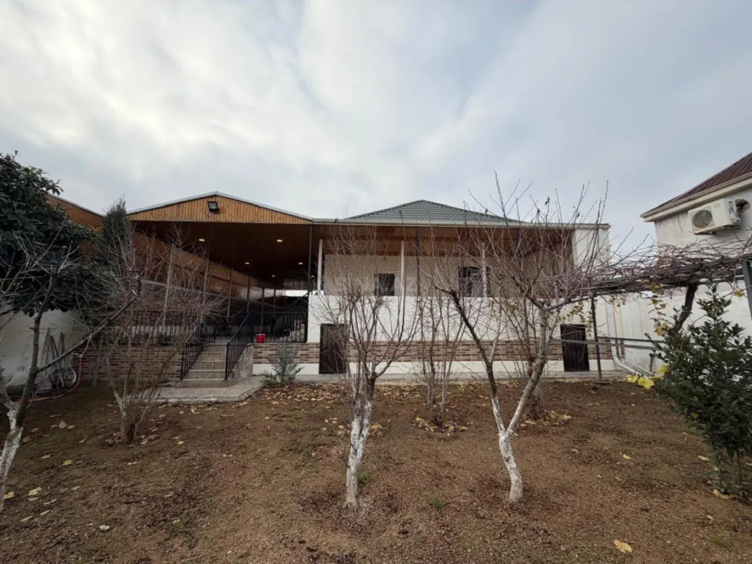 Satılır 5 otaqlı həyət evi 120 m²