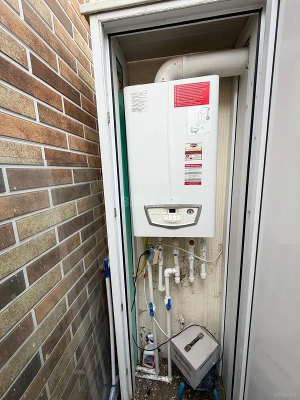 Satılır 5 otaqlı həyət evi 120 m²