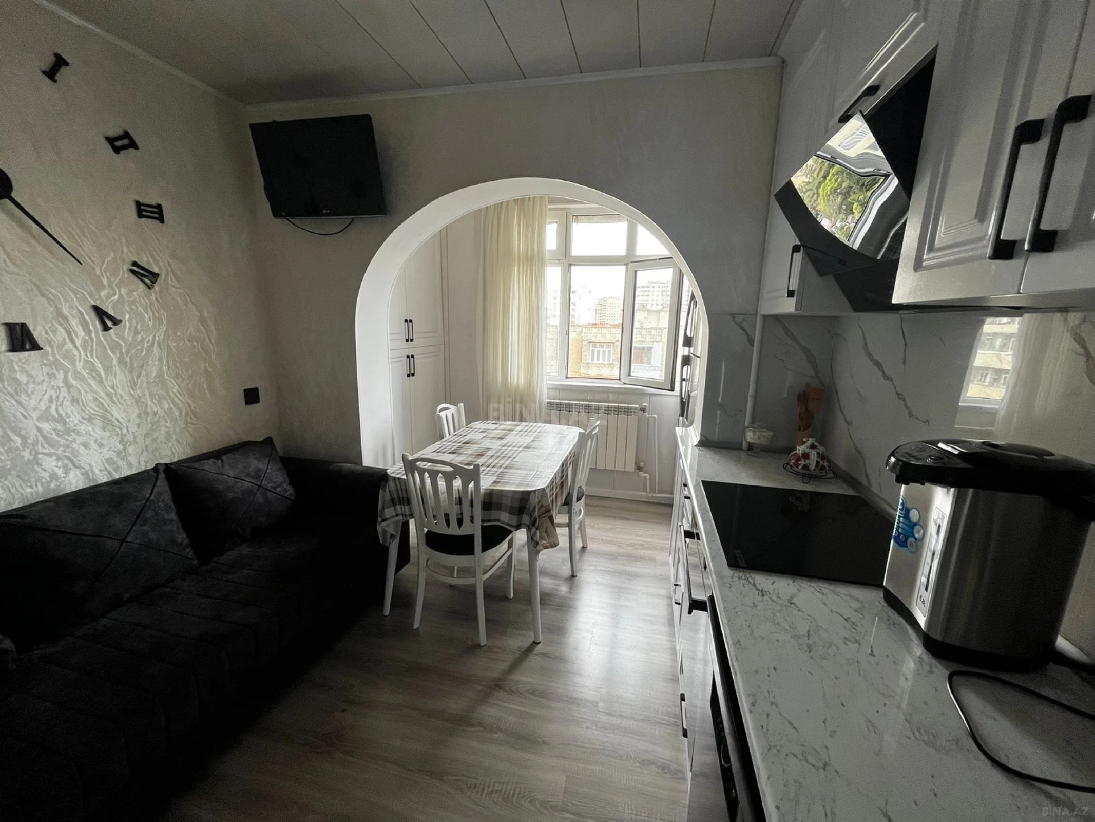 Satılır 3 otaqlı mənzil 92 m²