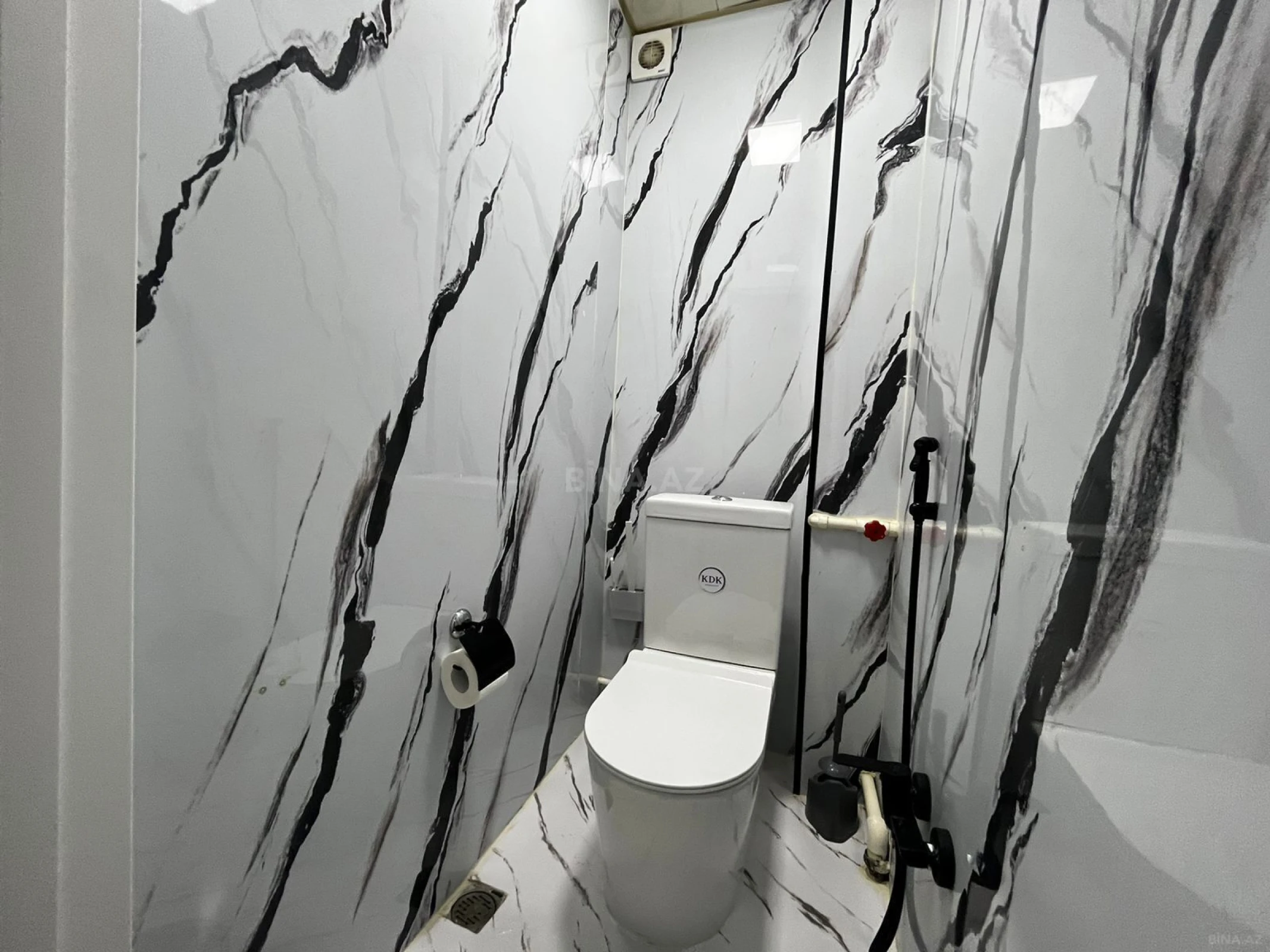 Satılır 3 otaqlı mənzil 92 m²