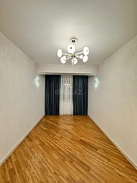 Satılır 3 otaqlı mənzil 127 m²