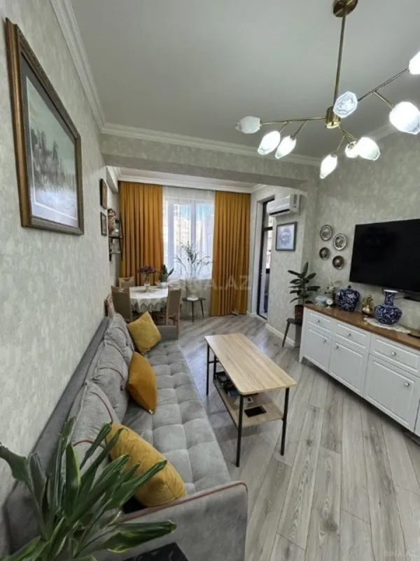 Satılır 2 otaqlı mənzil 50 m²