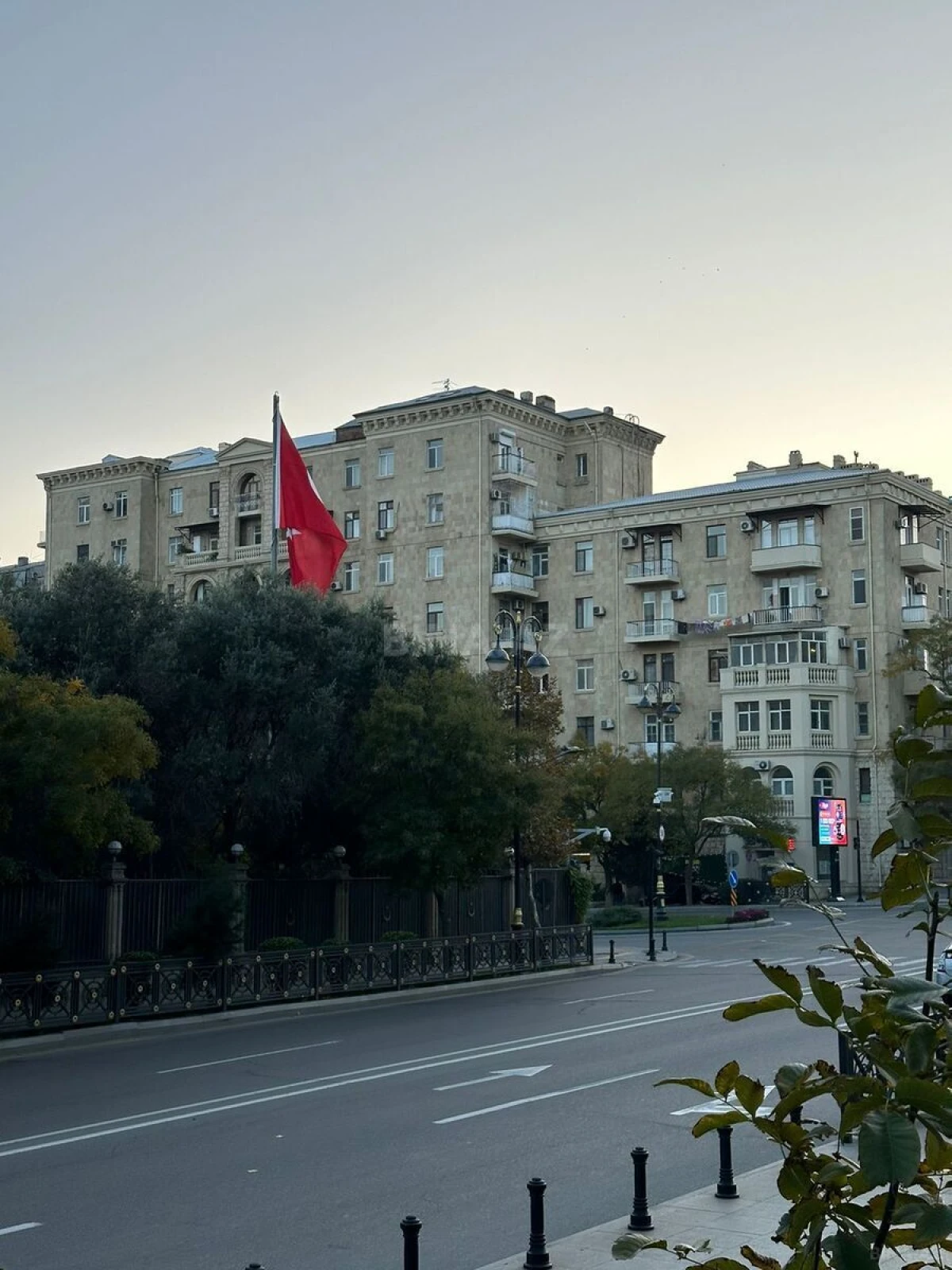 Satılır 2 otaqlı mənzil 70 m²