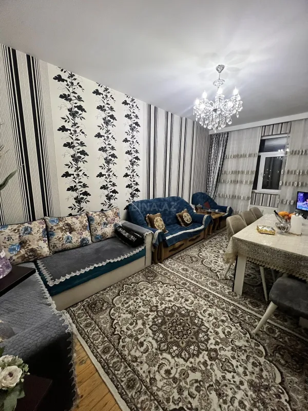 Satılır 2 otaqlı mənzil 53 m²