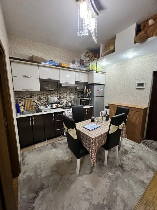Satılır 2 otaqlı mənzil 53 m²