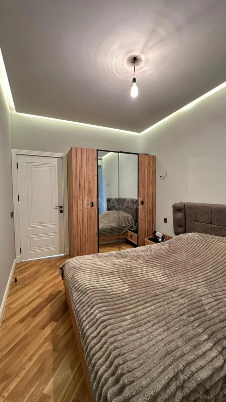 Satılır 3 otaqlı mənzil 100 m²