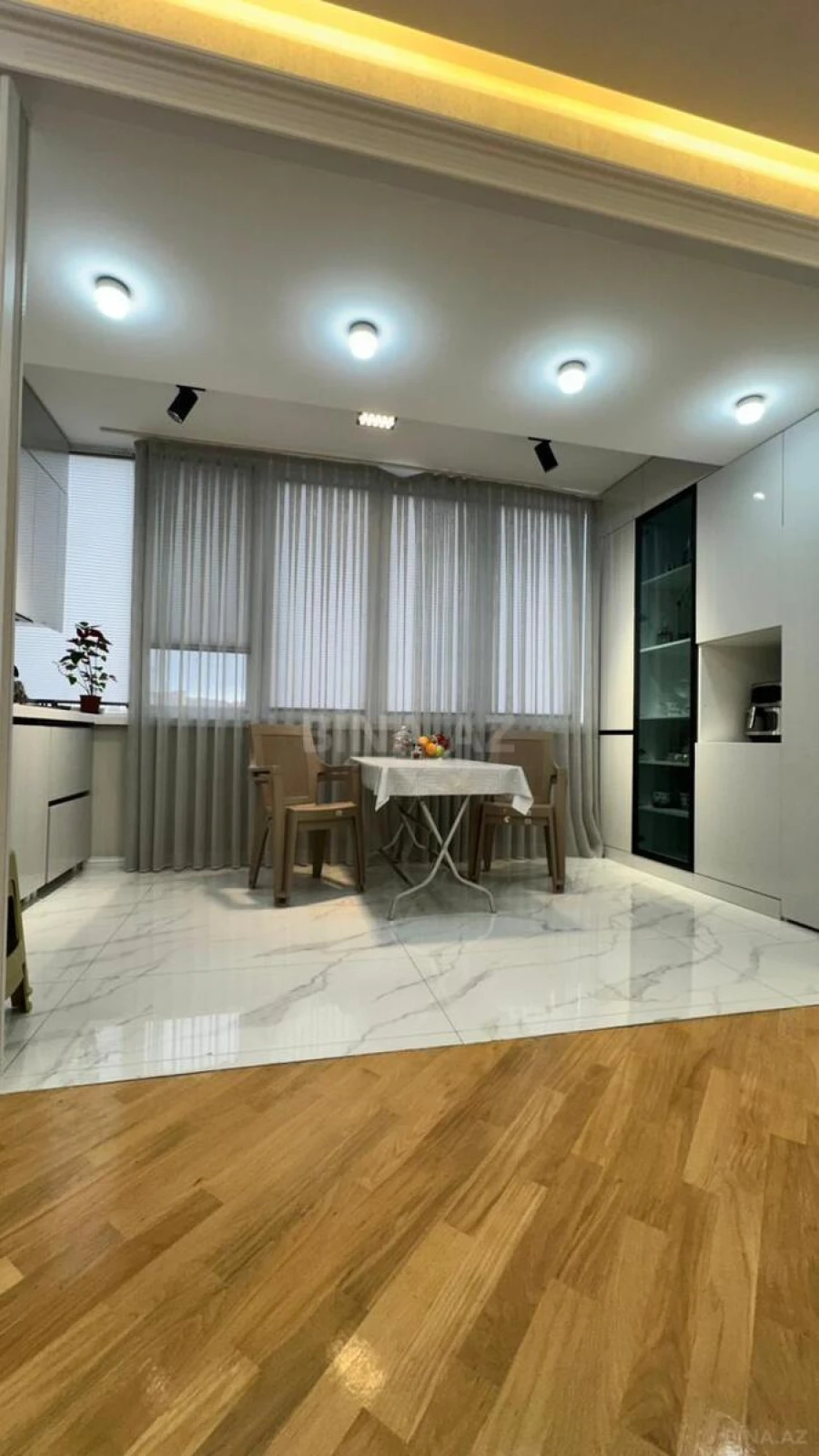 Satılır 3 otaqlı mənzil 100 m²