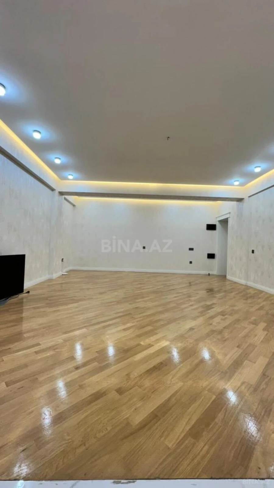 Satılır 3 otaqlı mənzil 100 m²