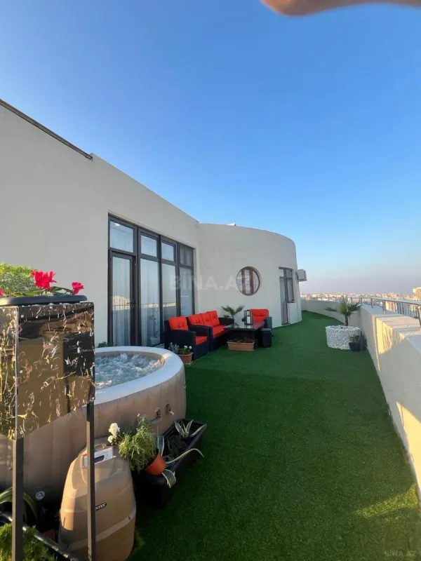 Satılır 3 otaqlı mənzil 465 m²