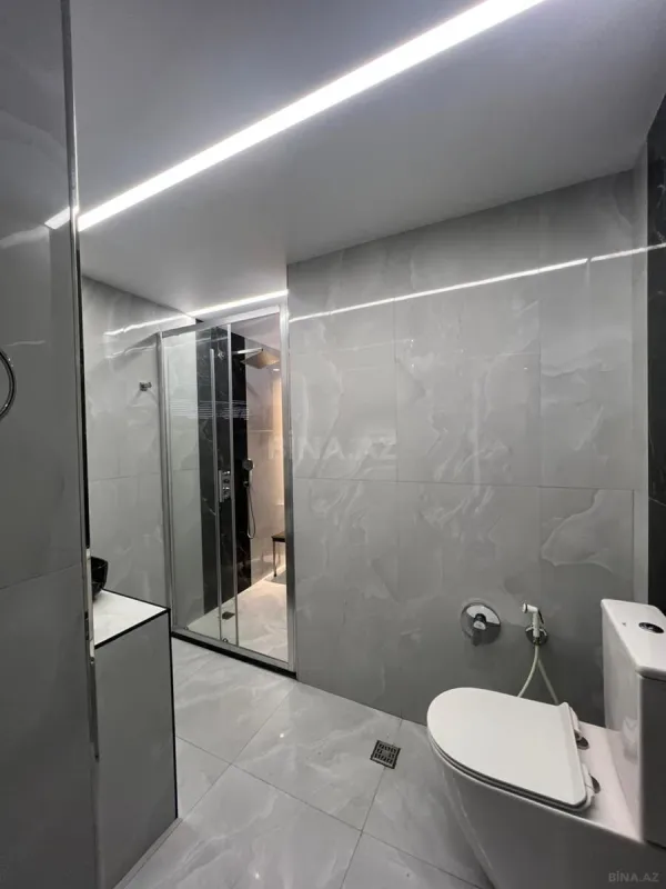 Satılır 3 otaqlı mənzil 465 m²
