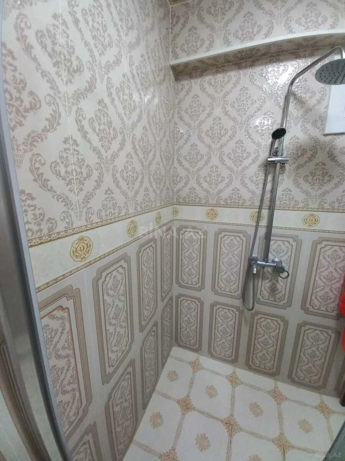 Satılır 3 otaqlı mənzil 110 m²