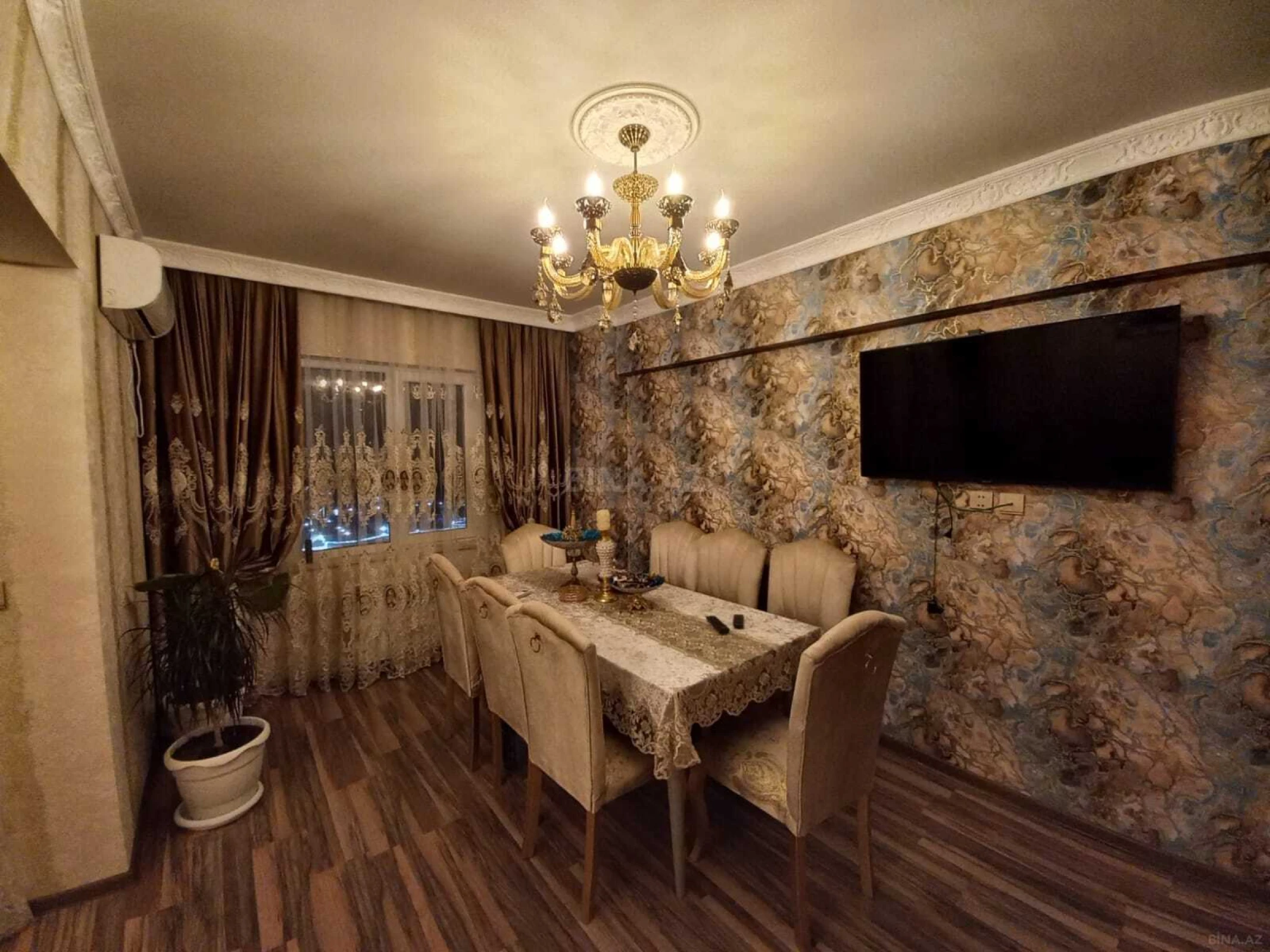 Satılır 3 otaqlı mənzil 110 m²