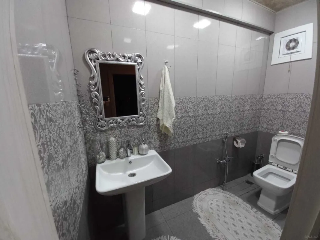 Satılır 3 otaqlı mənzil 110 m²