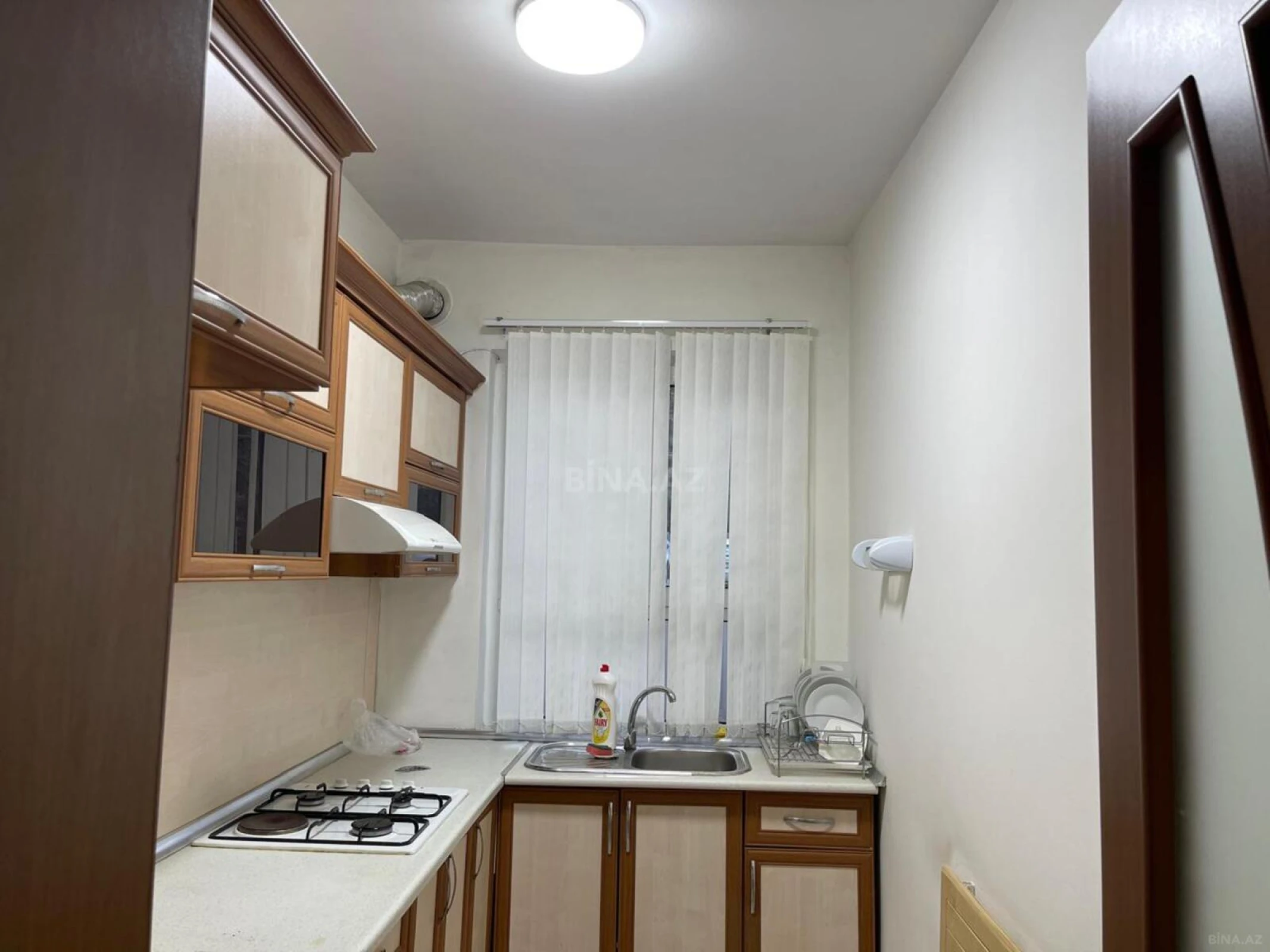 Kirayə verilir 2 otaqlı ofis 100 m²