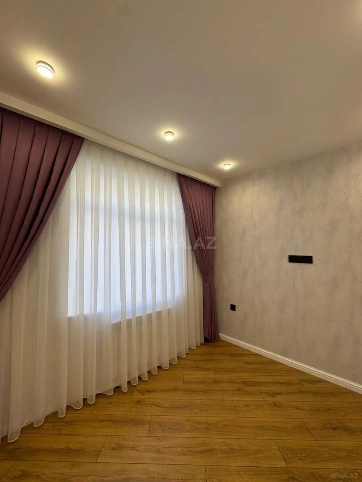 Satılır 3 otaqlı mənzil 60 m²