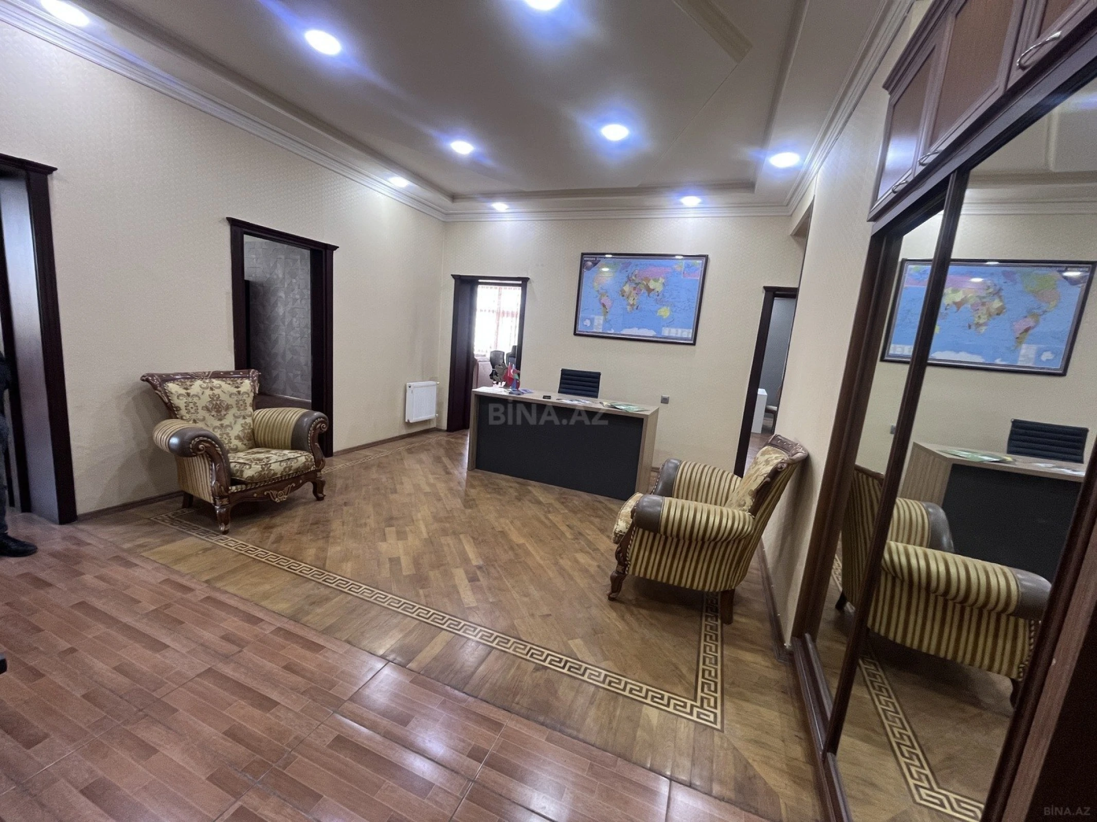 Kirayə verilir 5 otaqlı ofis 200 m²