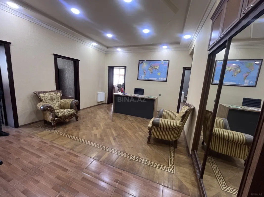 Kirayə verilir 5 otaqlı ofis 200 m²
