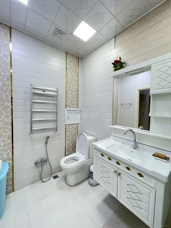 Kirayə verilir 2 otaqlı mənzil 100 m²