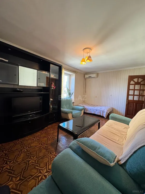 Satılır 2 otaqlı mənzil 60 m²