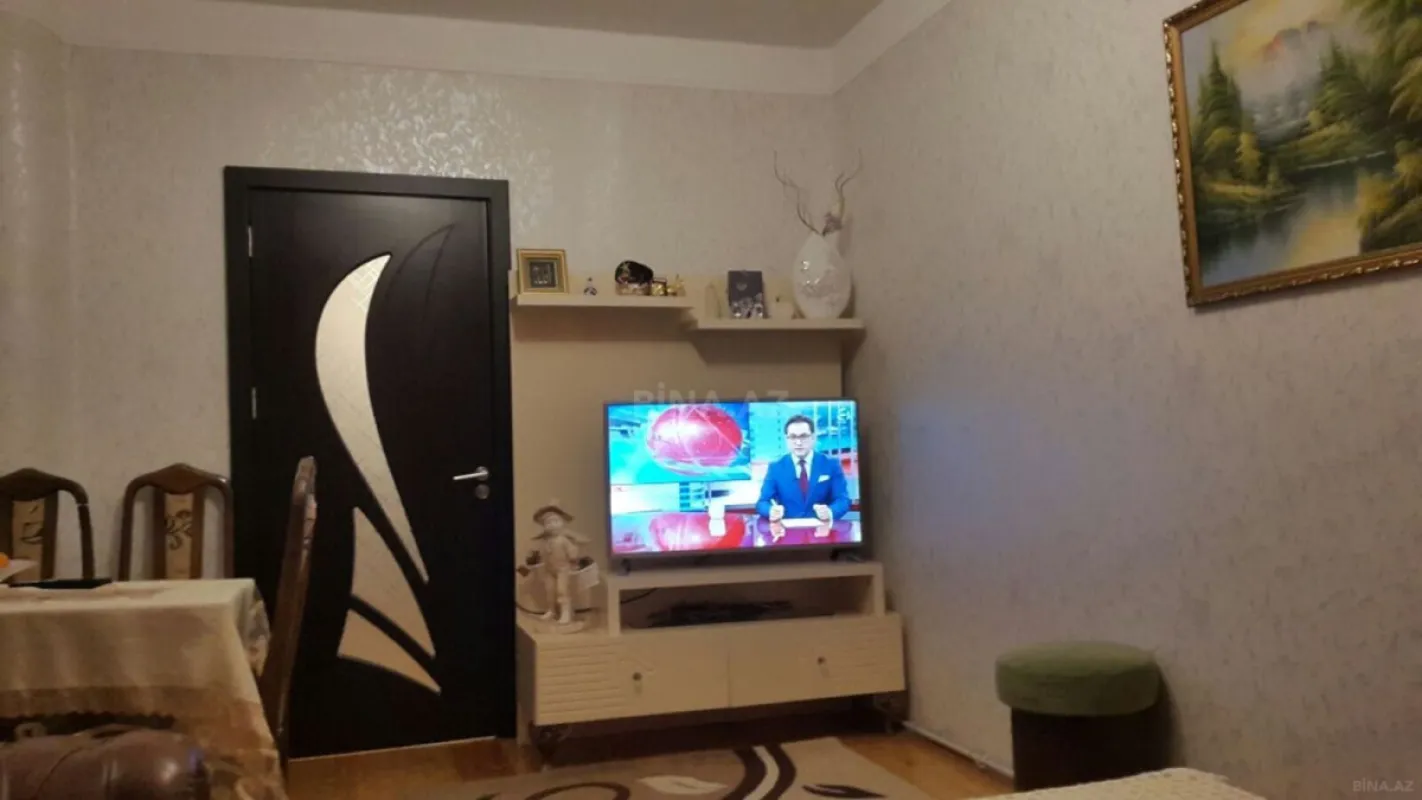 Satılır 4 otaqlı mənzil 90 m²