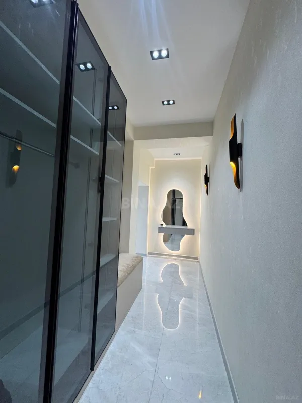 Satılır 2 otaqlı mənzil 56 m²