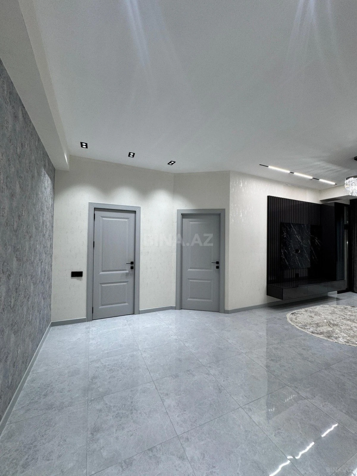 Satılır 2 otaqlı mənzil 56 m²