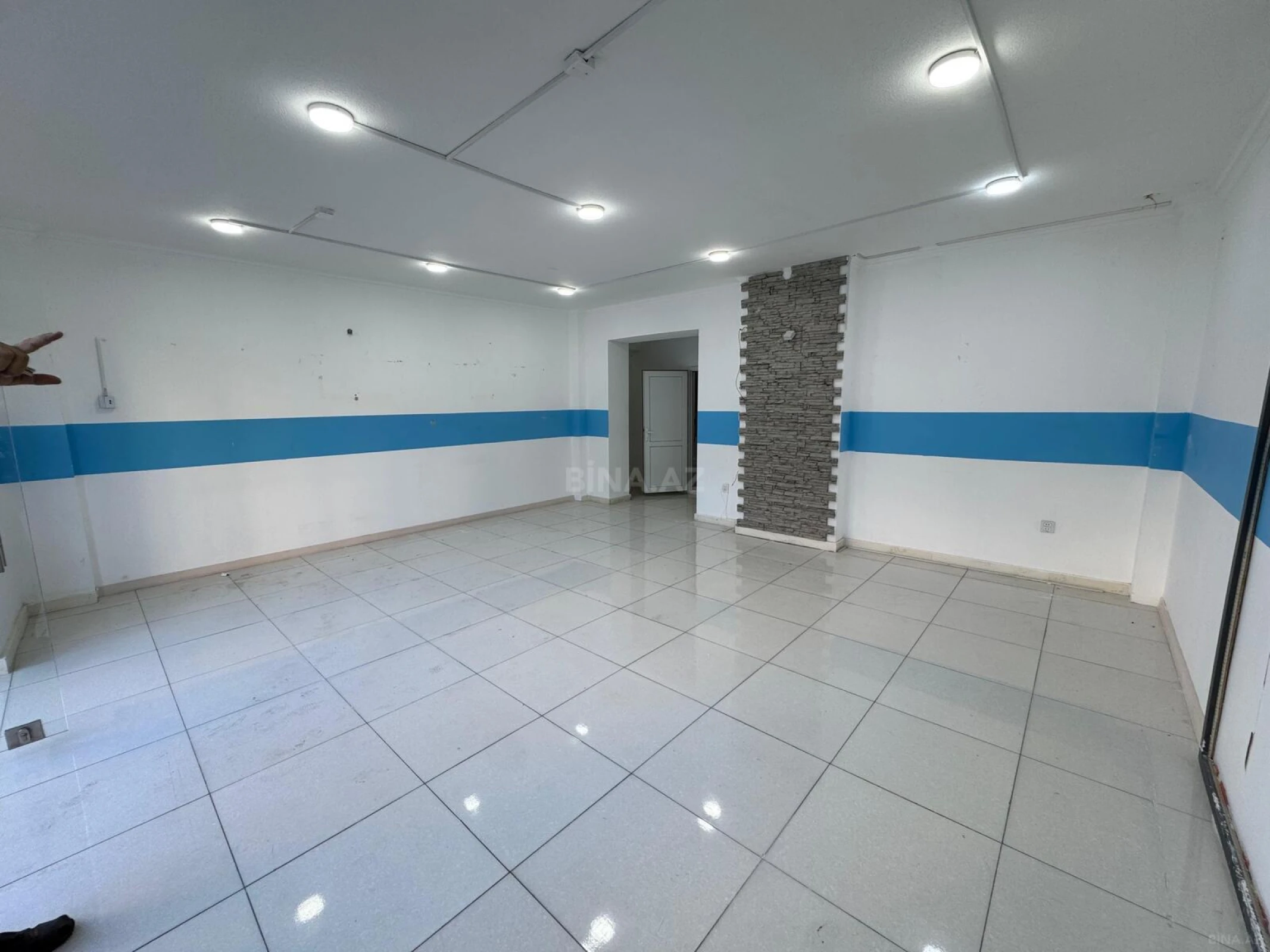 Satılır obyekt 60 m²