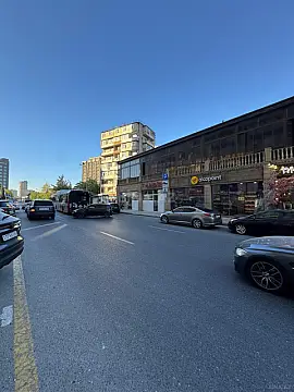 Satılır obyekt 60 m²