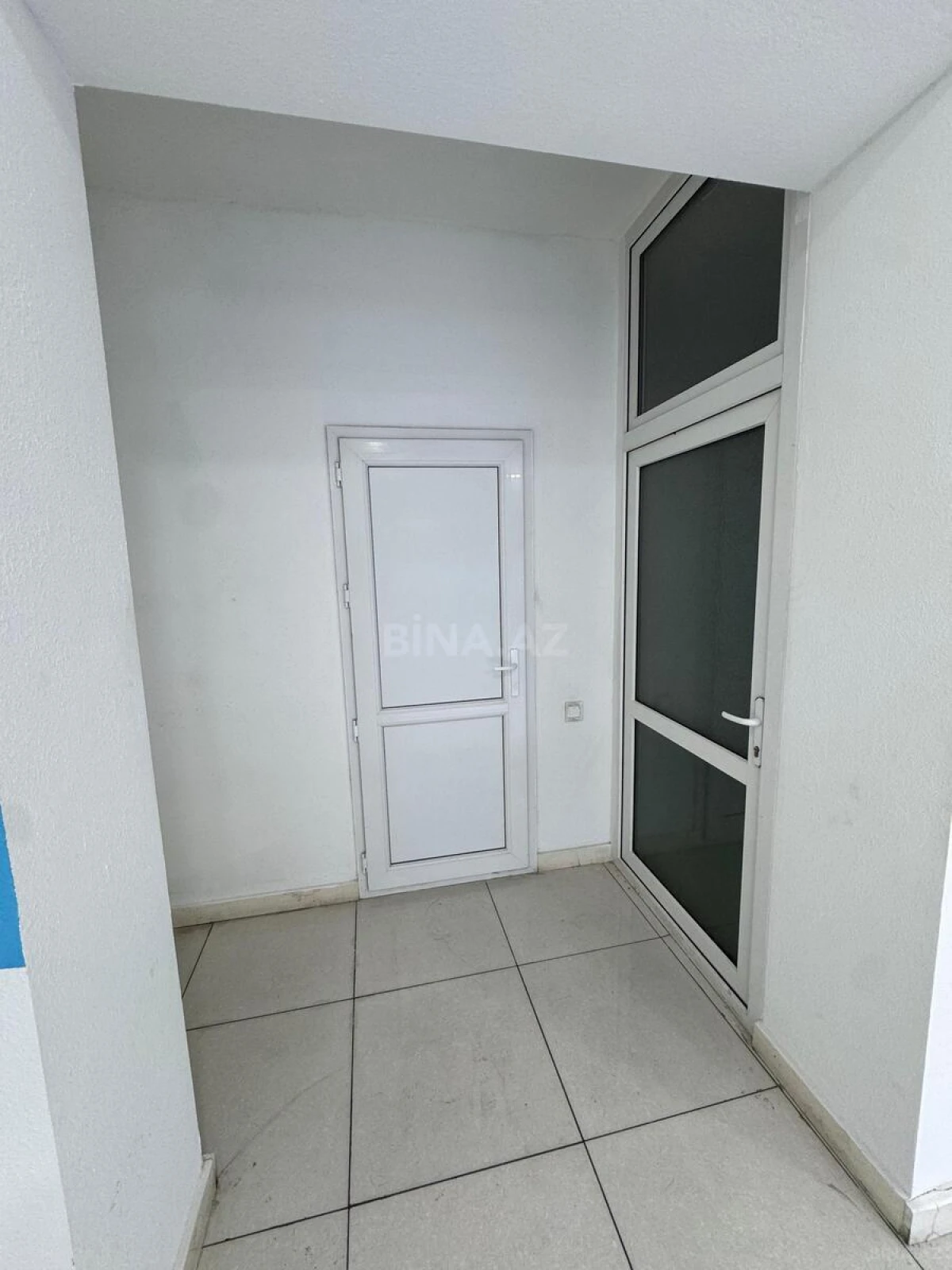Satılır obyekt 60 m²