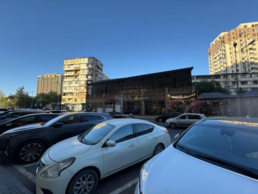 Satılır obyekt 60 m²